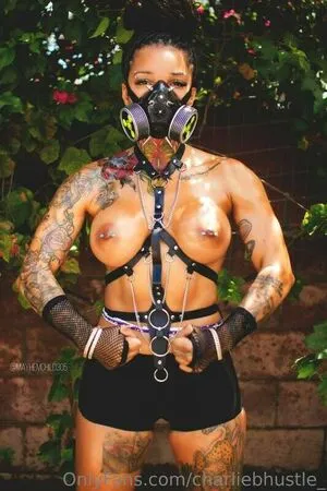 Charlie B Hustle OnlyFans Leaked Free Thumbnail Picture - #UoxZwF3yc2