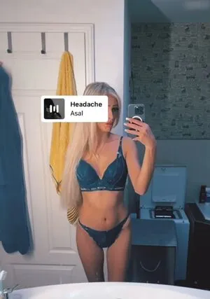 Charlie Ofxx OnlyFans Leaked Free Thumbnail Picture - #4taRaw1aDw