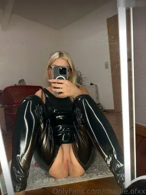 Charlie Ofxx OnlyFans Leaked Free Thumbnail Picture - #X5pgeeKRC8