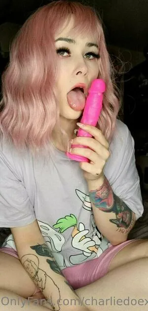Charliedoexofree OnlyFans Leaked Free Thumbnail Picture - #MW1jR647kv