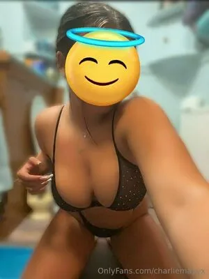 Charliemayyx OnlyFans Leaked Free Thumbnail Picture - #SNVXiToSsB