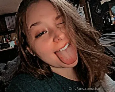 Charliiieyrae OnlyFans Leaked Free Thumbnail Picture - #dHz0ikUr4I