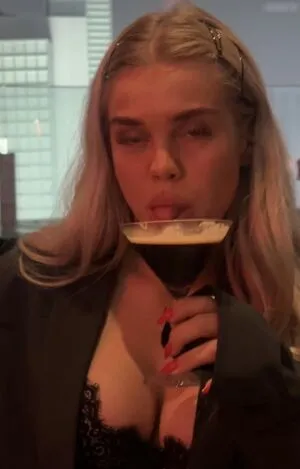 Charlimart OnlyFans Leaked Free Thumbnail Picture - #1h00LLZAtg