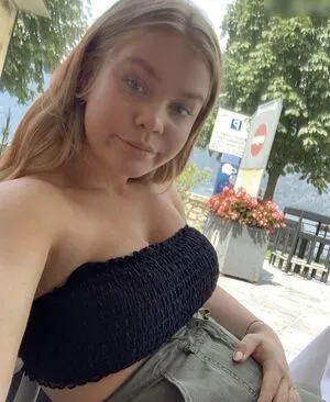 Charlimart OnlyFans Leaked Free Thumbnail Picture - #c7J6nB4VaN