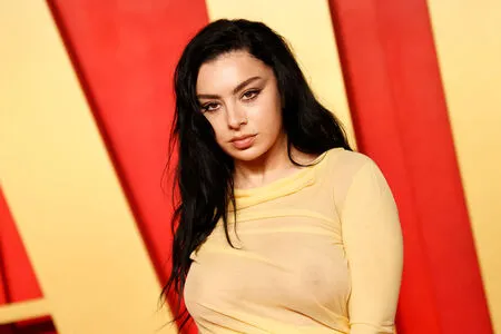 Charlixcx OnlyFans Leaked Free Thumbnail Picture - #7BDtZfjDSw
