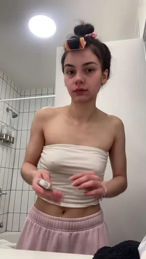 Charlize OnlyFans Leaked Free Thumbnail Picture - #LknkQ3jto4