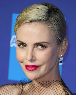 Charlize Theron OnlyFans Leaked Free Thumbnail Picture - #HKWHQog5wb
