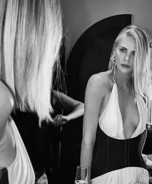 Charlize Theron OnlyFans Leaked Free Thumbnail Picture - #Vo2nAqFc2x