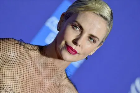 Charlize Theron OnlyFans Leaked Free Thumbnail Picture - #gCY8q0iDUV