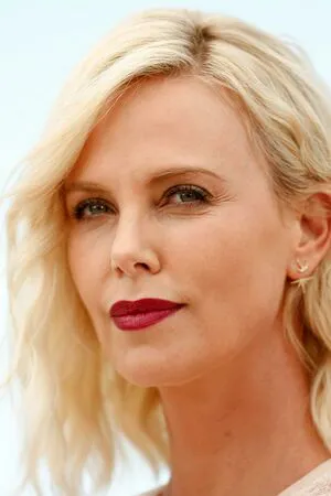 Charlize Theron OnlyFans Leaked Free Thumbnail Picture - #rcwdV9TcTX