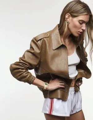 Charlotte Cardin OnlyFans Leaked Free Thumbnail Picture - #J81iOM91Wr