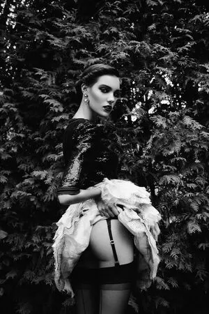 Charlotte Cardin OnlyFans Leaked Free Thumbnail Picture - #TRQ6Fwxe04