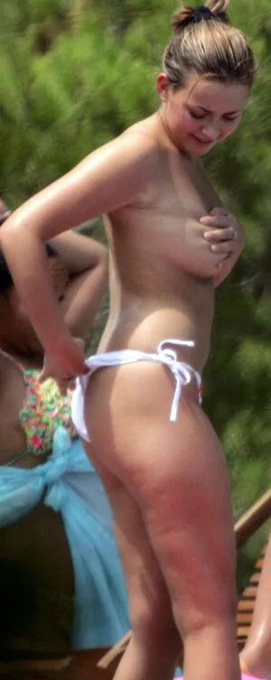 Charlotte Church OnlyFans Leaked Free Thumbnail Picture - #0jEWVb4gAP
