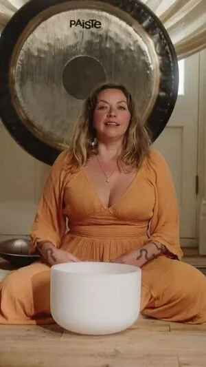 Charlotte Church OnlyFans Leaked Free Thumbnail Picture - #IG4w1v0pdu