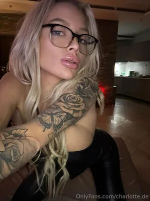 Charlotte De OnlyFans Leaked Free Thumbnail Picture - #vfEiSkMYQR