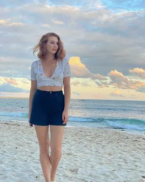 Charlotte Dobre OnlyFans Leaked Free Thumbnail Picture - #BA4akJRa06