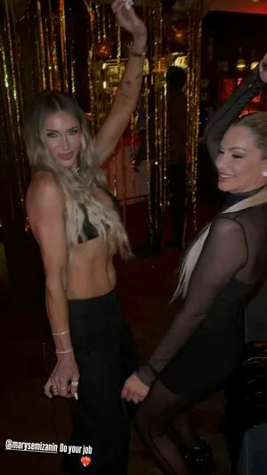 Charlotte Flair OnlyFans Leaked Free Thumbnail Picture - #LmG5UHS997