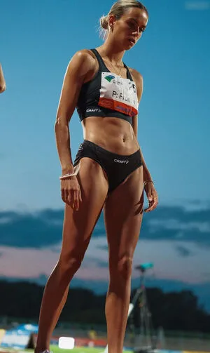 Charlotte Fromm OnlyFans Leaked Free Thumbnail Picture - #J1LKl9y5fB