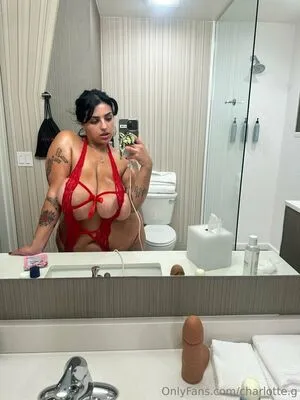 Charlotte G OnlyFans Leaked Free Thumbnail Picture - #4UF4S1HjNB