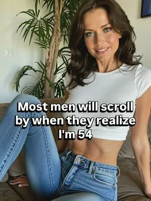 Charlotte Heisbourg Charlotteheisbourgofficial OnlyFans Leaked Free Thumbnail Picture - #nt1Zxqlo6S