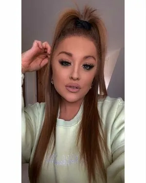 Charlotte Irvine OnlyFans Leaked Free Thumbnail Picture - #ShLyW08JV4