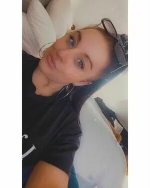 Charlotte Irvine OnlyFans Leaked Free Thumbnail Picture - #bcF7bKNUis