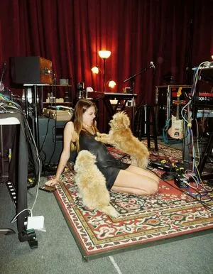 Charlotte Lawrence OnlyFans Leaked Free Thumbnail Picture - #1QRG8XkLKA