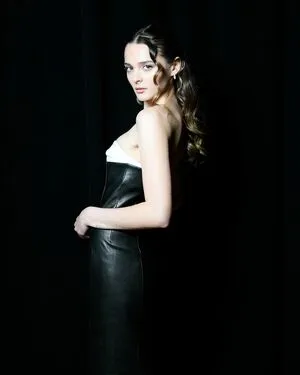 Charlotte Lawrence OnlyFans Leaked Free Thumbnail Picture - #7iX9gCbUpM