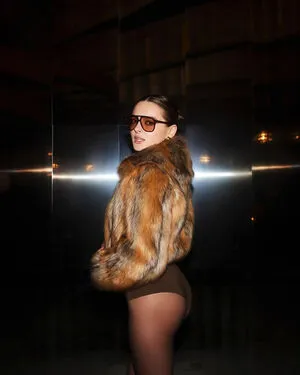 Charlotte Lawrence OnlyFans Leaked Free Thumbnail Picture - #8qrZ3k3Dsw