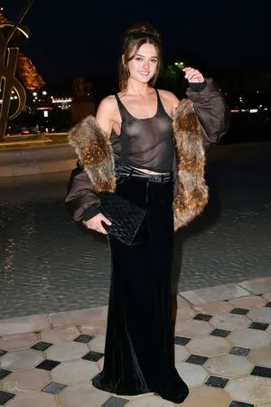 Charlotte Lawrence OnlyFans Leaked Free Thumbnail Picture - #8vxmaBRI5a