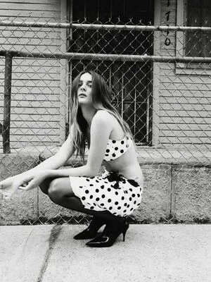 Charlotte Lawrence OnlyFans Leaked Free Thumbnail Picture - #C4wL4aLmoX