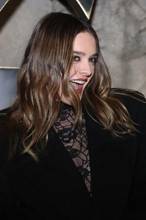Charlotte Lawrence OnlyFans Leaked Free Thumbnail Picture - #EMIqSmBueB