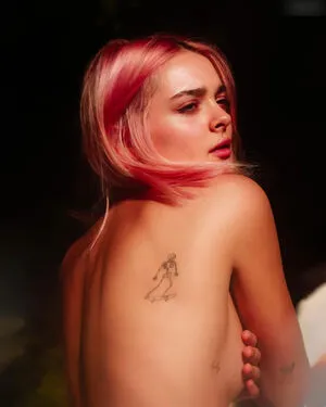 Charlotte Lawrence OnlyFans Leaked Free Thumbnail Picture - #HRGYCY0Sin