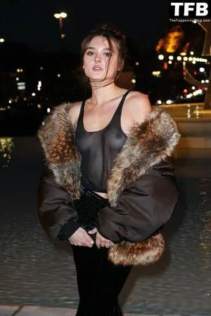 Charlotte Lawrence OnlyFans Leaked Free Thumbnail Picture - #IdQku1QcrU
