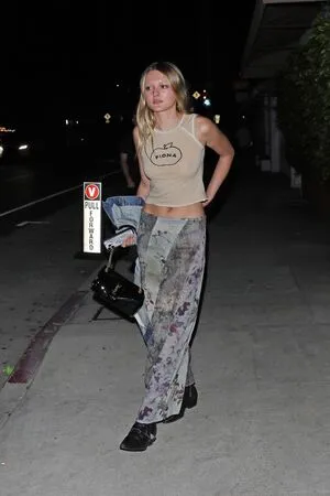 Charlotte Lawrence OnlyFans Leaked Free Thumbnail Picture - #Lcn3NsLTE6