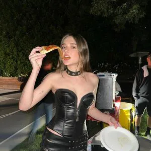 Charlotte Lawrence OnlyFans Leaked Free Thumbnail Picture - #LyF7iBNefc