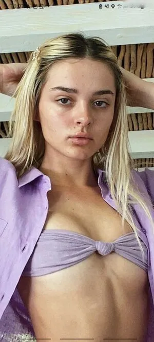 Charlotte Lawrence OnlyFans Leaked Free Thumbnail Picture - #Ups6uF2VPR