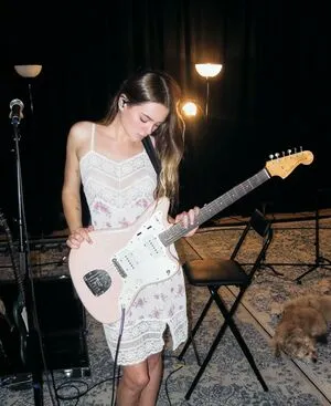 Charlotte Lawrence OnlyFans Leaked Free Thumbnail Picture - #WIYonfmP8H