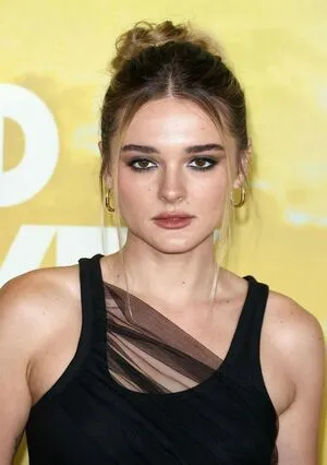 Charlotte Lawrence OnlyFans Leaked Free Thumbnail Picture - #djwROFBwmD