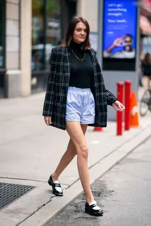 Charlotte Lawrence OnlyFans Leaked Free Thumbnail Picture - #iPa7L11gmA