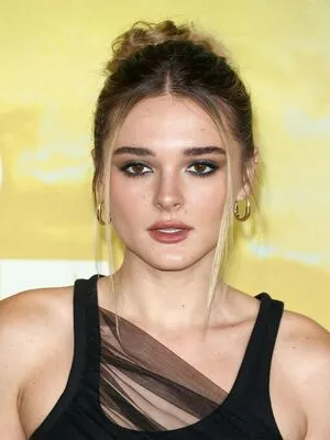 Charlotte Lawrence OnlyFans Leaked Free Thumbnail Picture - #kxpqLxa1ZE