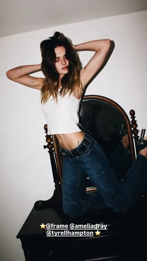 Charlotte Lawrence OnlyFans Leaked Free Thumbnail Picture - #ldZFE5KAoN