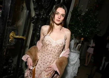 Charlotte Lawrence OnlyFans Leaked Free Thumbnail Picture - #lgloLRh8mH
