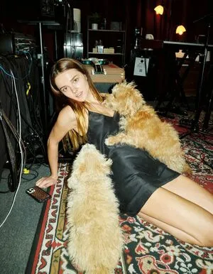 Charlotte Lawrence OnlyFans Leaked Free Thumbnail Picture - #mJkjGSb2ih