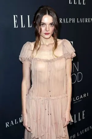 Charlotte Lawrence OnlyFans Leaked Free Thumbnail Picture - #nf4eojpuat