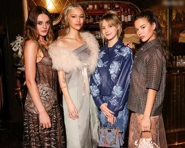 Charlotte Lawrence OnlyFans Leaked Free Thumbnail Picture - #owb7FkDkyX