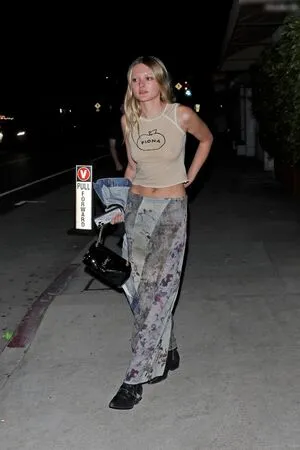 Charlotte Lawrence OnlyFans Leaked Free Thumbnail Picture - #pCsksGHfI4