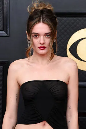 Charlotte Lawrence OnlyFans Leaked Free Thumbnail Picture - #serisiTqwE