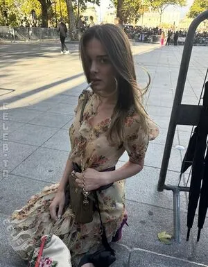 Charlotte Lawrence OnlyFans Leaked Free Thumbnail Picture - #wRXafkVq0t