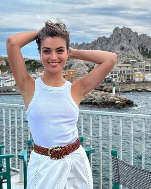 Charlotte Lemay OnlyFans Leaked Free Thumbnail Picture - #i5BuzihBfo